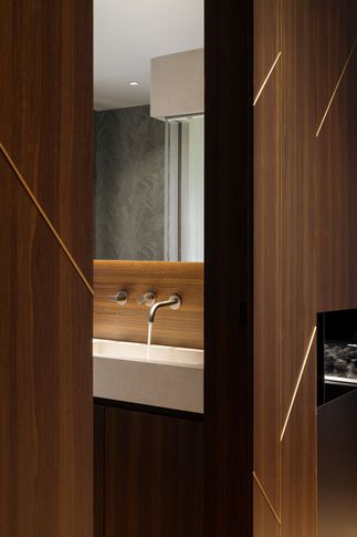 Bagno in stile contemporaneo di 9 di Maurizio Vesce architettura Bagno in stile contemporaneo di 9 di Maurizio Vesce architettura