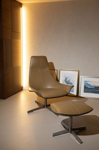 Soggiorno in stile contemporaneo di 24 di Abitacolo Interni Soggiorno in stile contemporaneo di 24 di Abitacolo Interni