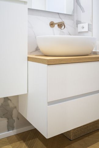 Bagno di Servizio in stile contemporaneo di 4 di BB1 Architettura & Design