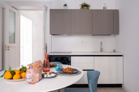 Cucina in stile contemporaneo di 14 di Luca Maci Cucina in stile contemporaneo di 14 di Luca Maci