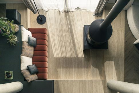 Soggiorno in stile eclettico di 150 di Lorenzo Franzi | Fotografia