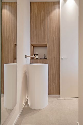 Bagno in stile japandi di 7 di Studio di Architettura Barbara Vucusa Architetto Bagno in stile japandi di 7 di Studio di Architettura Barbara Vucusa Architetto