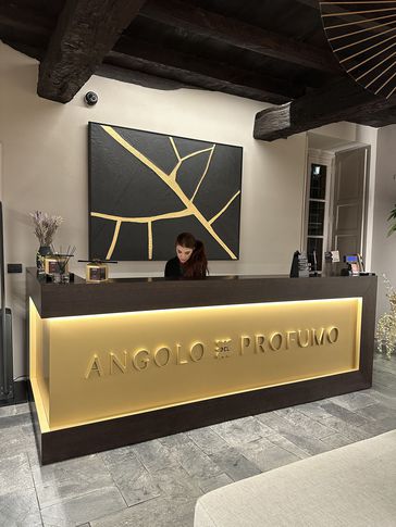 Open Space in stile contemporaneo di 60 di JFD Juri Favilli Design Open Space in stile contemporaneo di 60 di JFD Juri Favilli Design