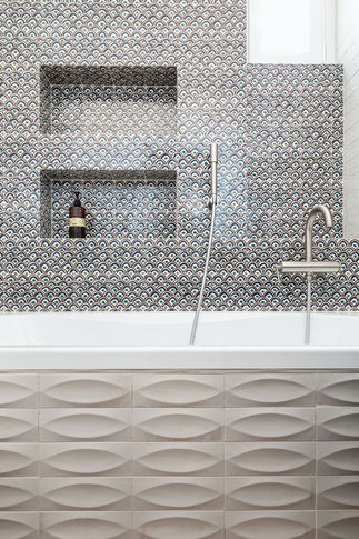 Bagno in stile industriale di 4 di Arch.j Floriana Ferraioli