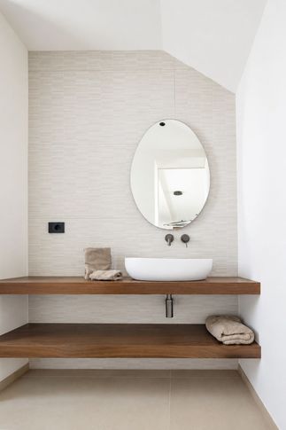 Open Space in stile moderno di 60 di GIOVANNI SELLITRI STUDIO