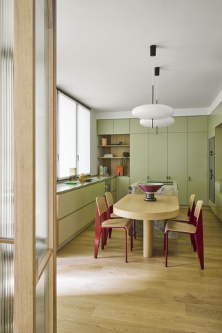 Cucina in stile contemporaneo di 25 di NOMADE ARCHITETTURA