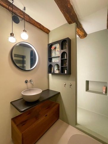 Bagno in stile urban di 5 di Gambino Flamini | architetti Bagno in stile urban di 5 di Gambino Flamini | architetti
