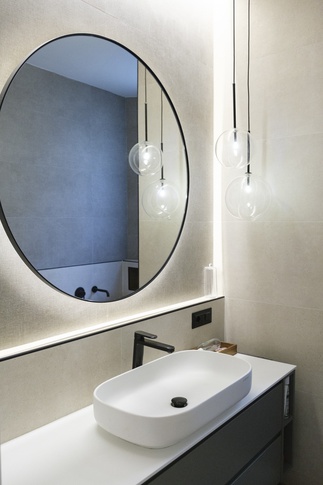 Bagno in stile contemporaneo di 5 di Valentina Varricchio Architetto Bagno in stile contemporaneo di 5 di Valentina Varricchio Architetto