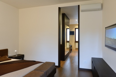 Camera da Letto in stile moderno di 11 di RGAstudio