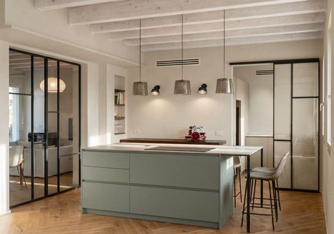 Cucina in stile contemporaneo di 20 di Giulia Dagheti Architetto