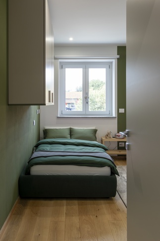 Cameretta Bambini in stile contemporaneo di 12 di Studio MAC