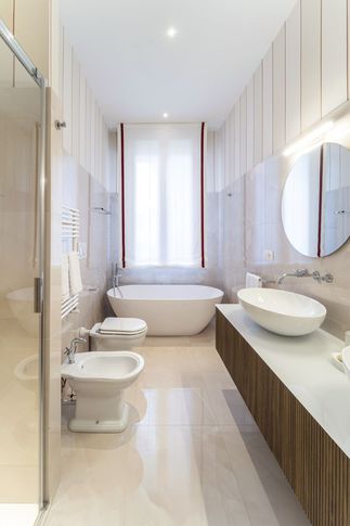 Bagno in stile contemporaneo di 8 di ZPSTUDIO