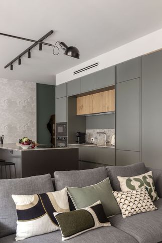Cucina in stile contemporaneo di 30 di Lascia la Scia