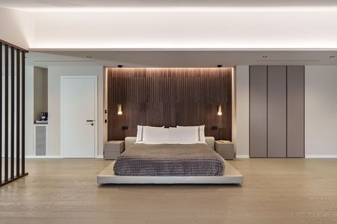 Camera da Letto in stile contemporaneo di 54 di Ciquadro Architetti