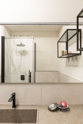 Bagno di Servizio in stile contemporaneo di 5 di EasyRelooking srls Bagno di Servizio in stile contemporaneo di 5 di EasyRelooking srls