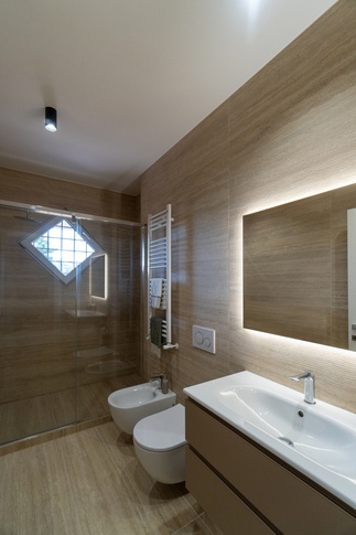 Bagno di Servizio in stile contemporaneo di 4 di LIT-ARCHITECTS Bagno di Servizio in stile contemporaneo di 4 di LIT-ARCHITECTS