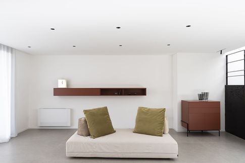 Open Space in stile contemporaneo di 70 di valeria ingrao architetto