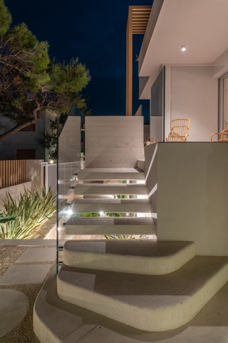 Giardino in stile mediterraneo di 126 di Francesco Cardano Interior Designer