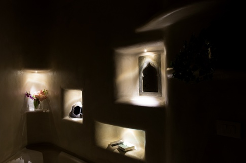 Bagno in stile contemporaneo di 8 di Archifacturing - Sara Cimarelli & Giorgio Opolka architetti