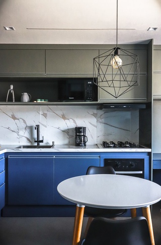 Open Space in stile moderno di 20 di Guzlive