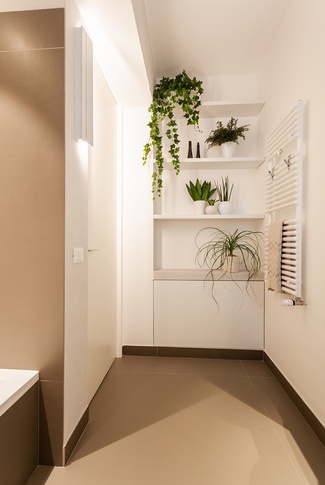 Bagno in stile contemporaneo di 6 di Studio de francisci Bagno in stile contemporaneo di 6 di Studio de francisci