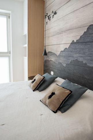 Camera da Letto in stile contemporaneo di 13 di Rinnova Home 3d