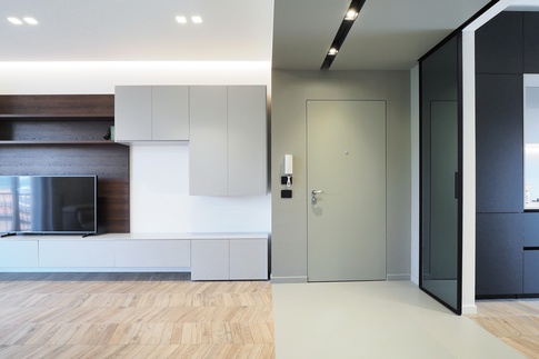 Soggiorno in stile contemporaneo di 30 di Desearq studio - architettura e interior design