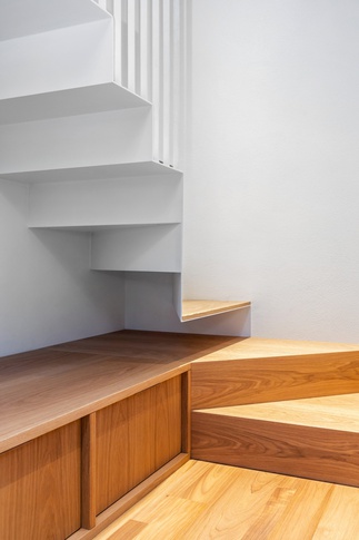 Open Space in stile contemporaneo di 70 di Arredamenti Andalo