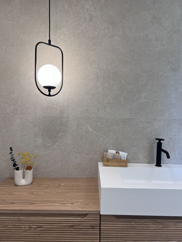 Bagno in stile mediterraneo di 10 di MAMA design Bagno in stile mediterraneo di 10 di MAMA design