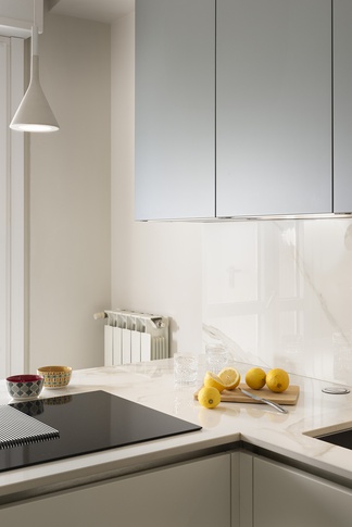 Cucina in stile contemporaneo di 11 di EasyRelooking srls Cucina in stile contemporaneo di 11 di EasyRelooking srls