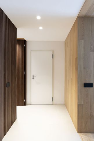 Ingresso in stile contemporaneo di 8 di valeria ingrao architetto Ingresso in stile contemporaneo di 8 di valeria ingrao architetto