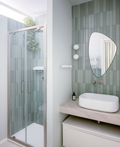 Bagno in stile moderno di 4 di DS_design Bagno in stile moderno di 4 di DS_design
