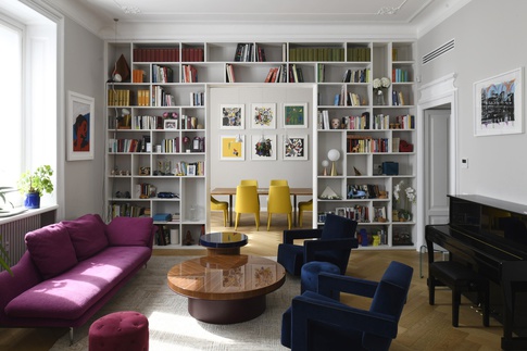 Soggiorno in stile classico di 40 di RGAstudio