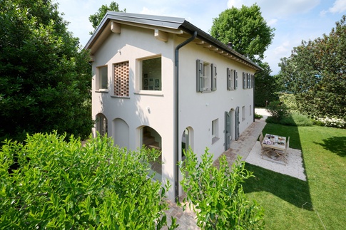 Facciata in stile naturale di 80 di architetto eleonora fogliani