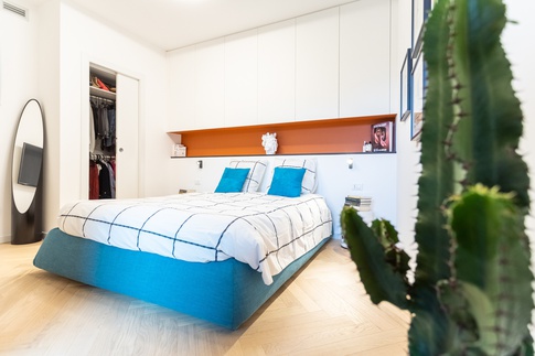 Camera da Letto in stile contemporaneo di 14 di Alessandra Parolini Studio Camera da Letto in stile contemporaneo di 14 di Alessandra Parolini Studio
