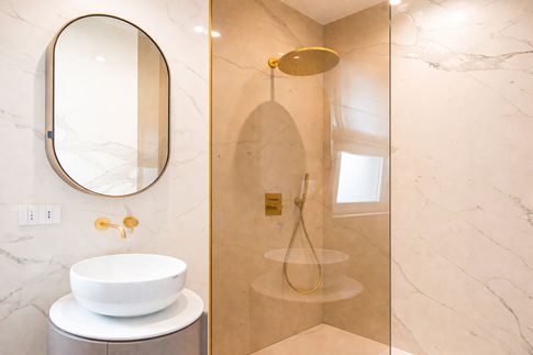 Bagno in stile contemporaneo di 10 di Salvatore Sito Interior Designer Bagno in stile contemporaneo di 10 di Salvatore Sito Interior Designer