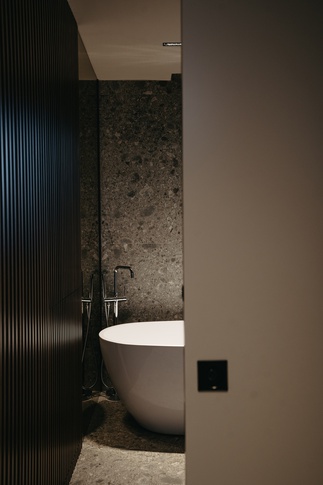 Open Space in stile contemporaneo di 135 di Architetto Michelangelo Todisco