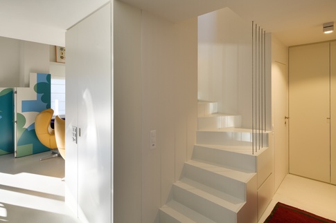 Scale in stile moderno di null di RGAstudio