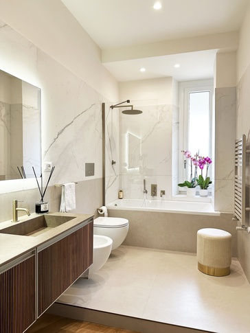 Bagno in stile contemporaneo di 7 di Gianluca Chiocca Interior Design Studio