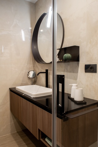 Bagno in stile moderno di 5 di Chiara Colucci Interior Designer