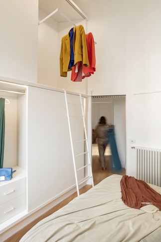 Camera da Letto in stile contemporaneo di 15 di VALENTINA AUTIERO architecture │ interiors │ design projects Camera da Letto in stile contemporaneo di 15 di VALENTINA AUTIERO architecture │ interiors │ design projects