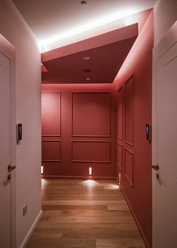 Ingresso in stile contemporaneo di 35 di RAG Architettura di Giuseppe Raimondo Architetto