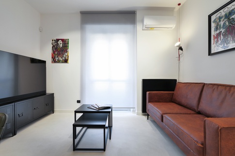 Open Space in stile soft industrial di 45 di Desearq studio - architettura e interior design Open Space in stile soft industrial di 45 di Desearq studio - architettura e interior design