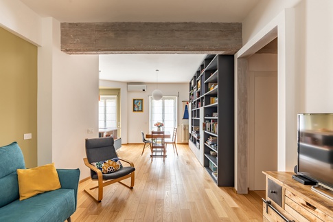 Open Space in stile contemporaneo di 35 di Caleidoscopio Architettura