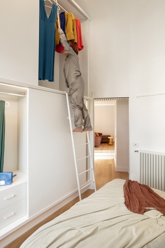Camera da Letto in stile contemporaneo di 15 di VALENTINA AUTIERO architecture │ interiors │ design projects Camera da Letto in stile contemporaneo di 15 di VALENTINA AUTIERO architecture │ interiors │ design projects