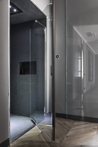 Bagno in stile contemporaneo di 20 di COLLETTIVO_INVƎRSO Bagno in stile contemporaneo di 20 di COLLETTIVO_INVƎRSO