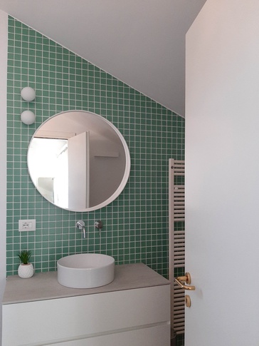 Bagno di Servizio in stile scandinavo di 4 di L’usine Bagno di Servizio in stile scandinavo di 4 di L’usine