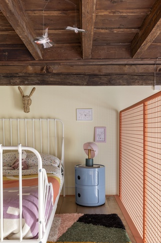Cameretta Bambini in stile contemporaneo di 13 di Chantal Forzatti architetto