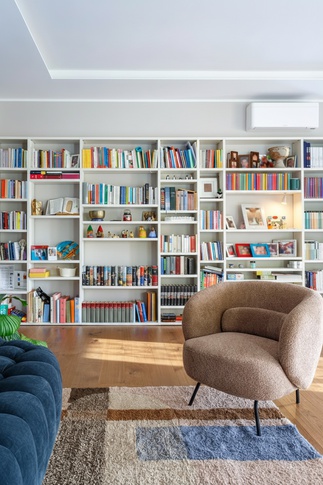 Soggiorno in stile contemporaneo di 32 di Valentina Varricchio Architetto Soggiorno in stile contemporaneo di 32 di Valentina Varricchio Architetto