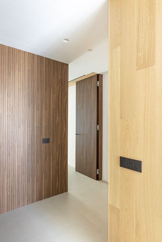 Ingresso in stile contemporaneo di 8 di valeria ingrao architetto